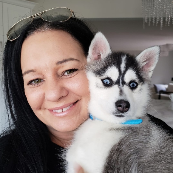 Meet your Posher, Jennifer - Picture 1 of 1